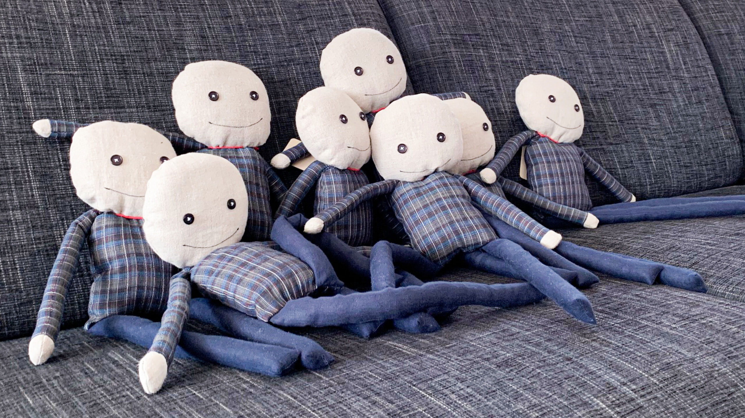 Kairos Paul: Handgefertigtes Maskottchen für den Messestand und die Präsentation des Kairos Selbstcoachingspiels.