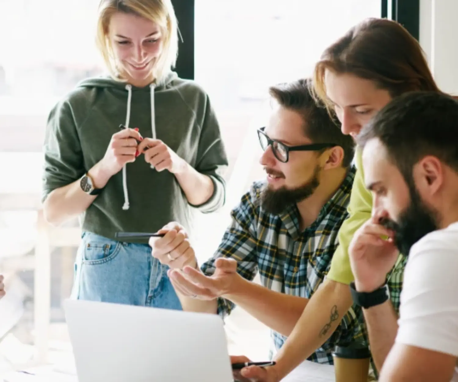 Teamarbeit und Diskussion im Workshop